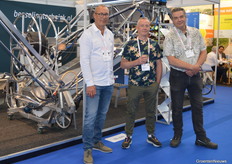 Marco Smit, Hans Stedehouder and Gerrit Peet of Besseling Techniek never stand still in the development of the Roofmaster, but here for the photo.
